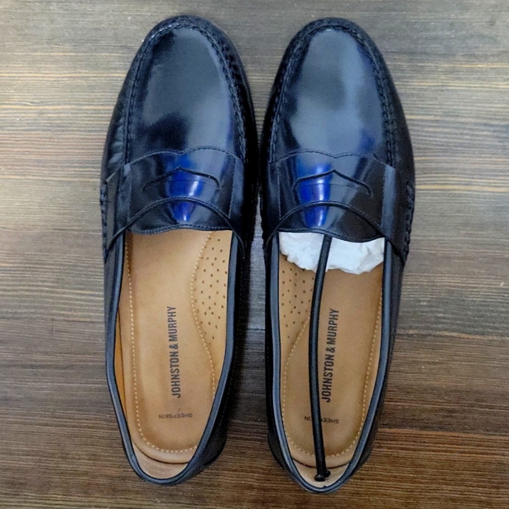 Old, clean, good looking shoes